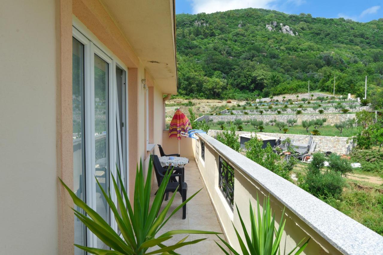 Apartments Bjelanovic Budva Ngoại thất bức ảnh