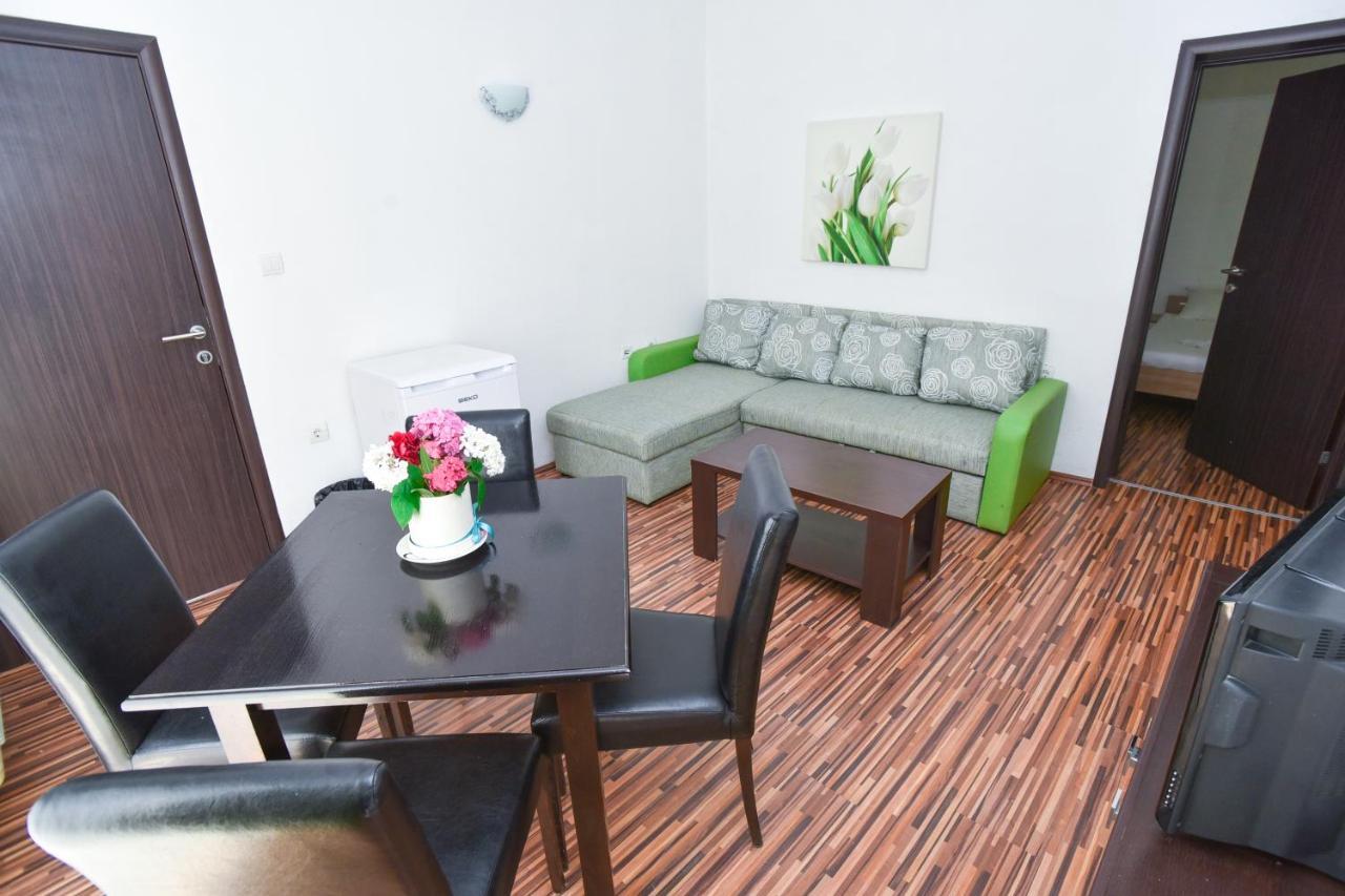 Apartments Bjelanovic Budva Ngoại thất bức ảnh